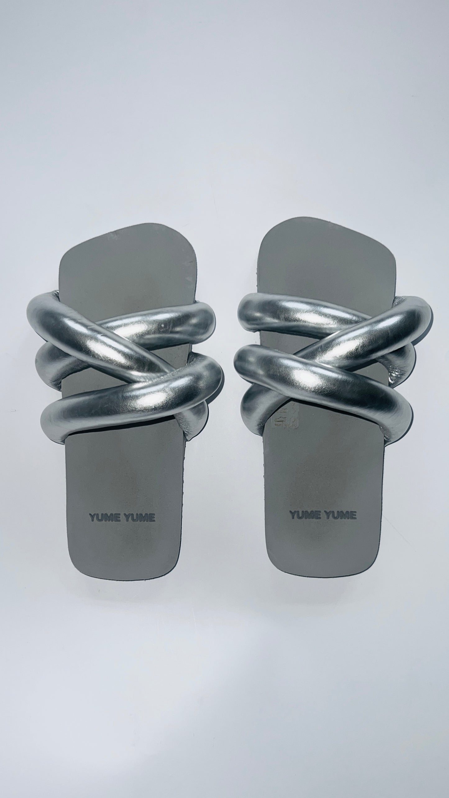 YUME YUME Metallic Slides