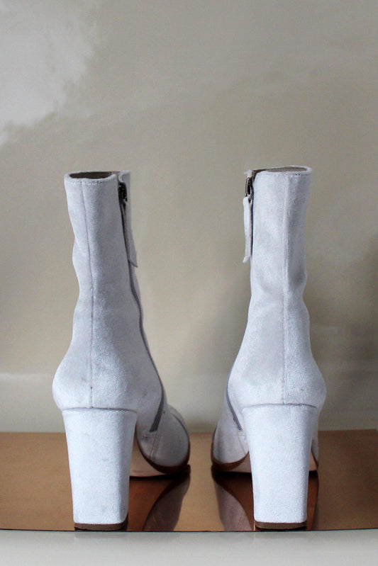 VINTAGE Velvet Boots - The Good Store Berlin
