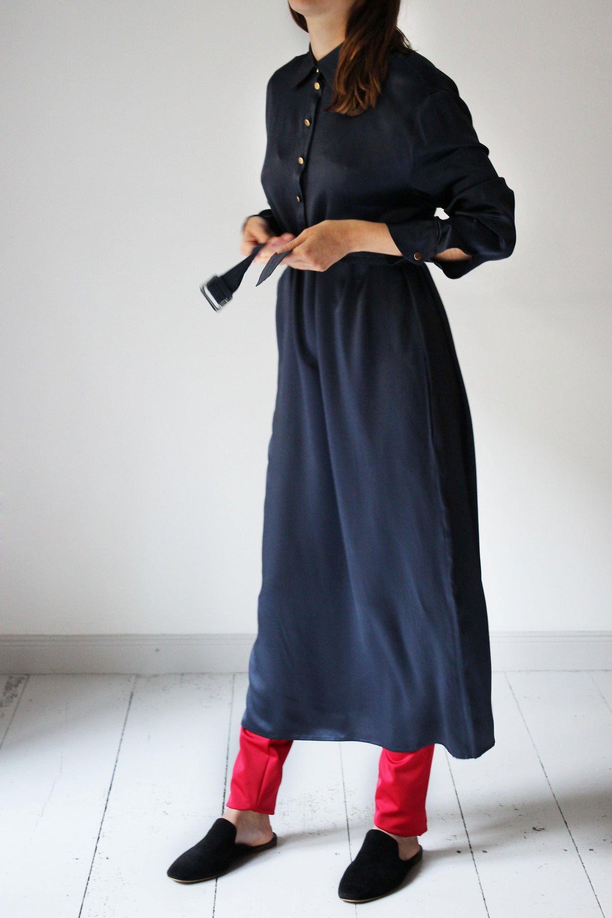 MALAIKARAISS Silk Dress dark blue - The Good Store Berlin