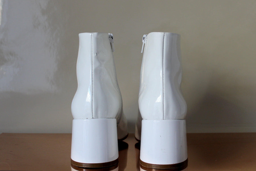 MAISON MARTIN MARGIELA Patent Leather Boots - The Good Store Berlin