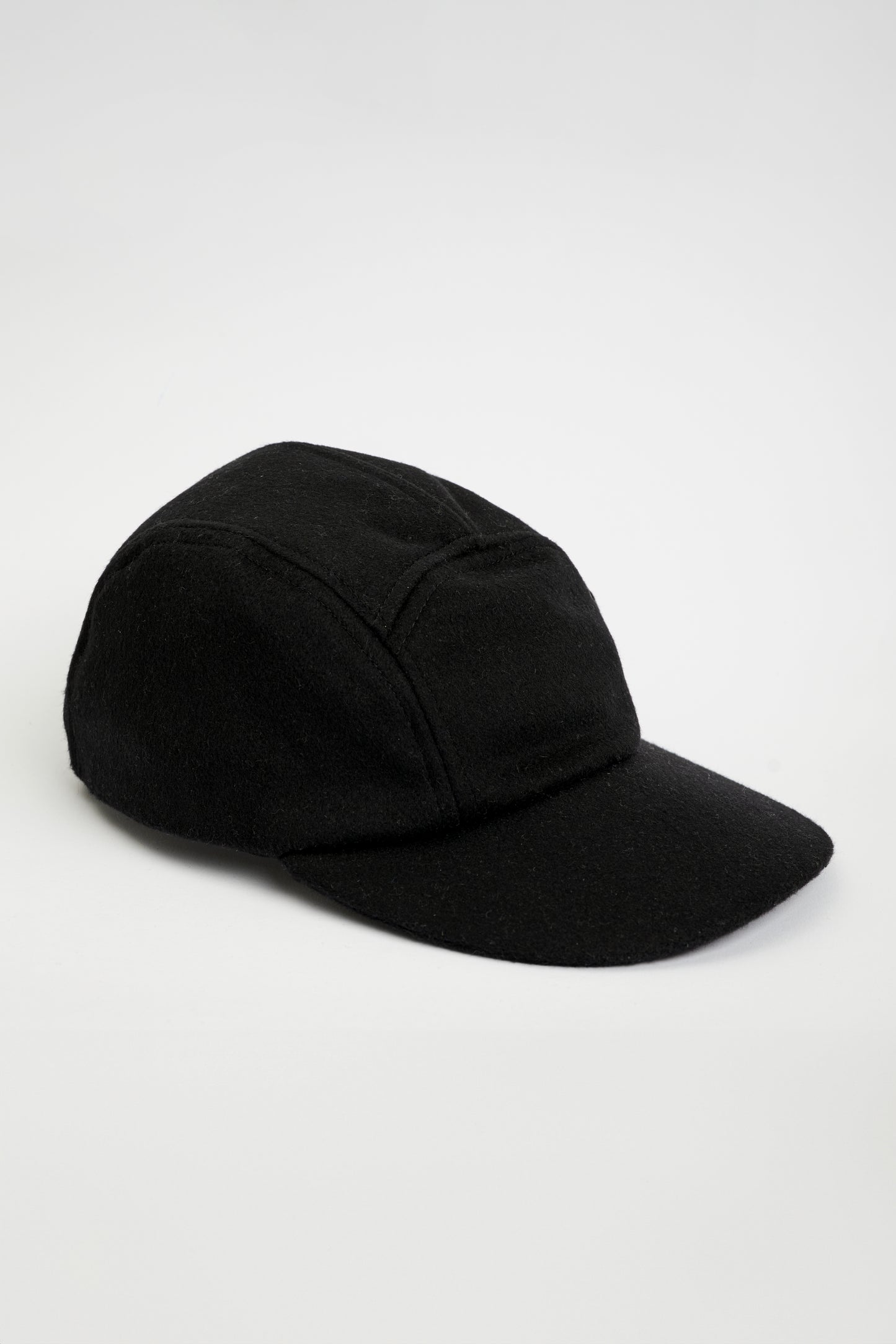 AQ Winter Cap black