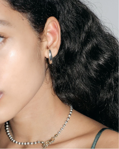 YCCIJ Habibi Earcuff