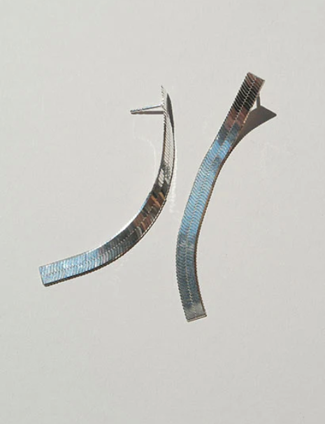 SASKIA DIEZ Fluid Earrings