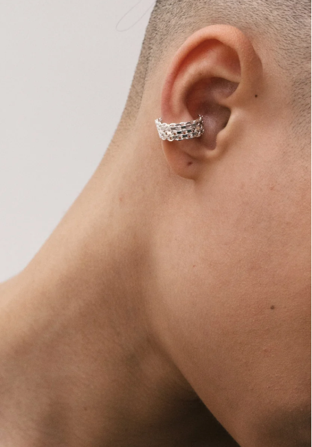 SASKIA DIEZ Glitz Earcuff