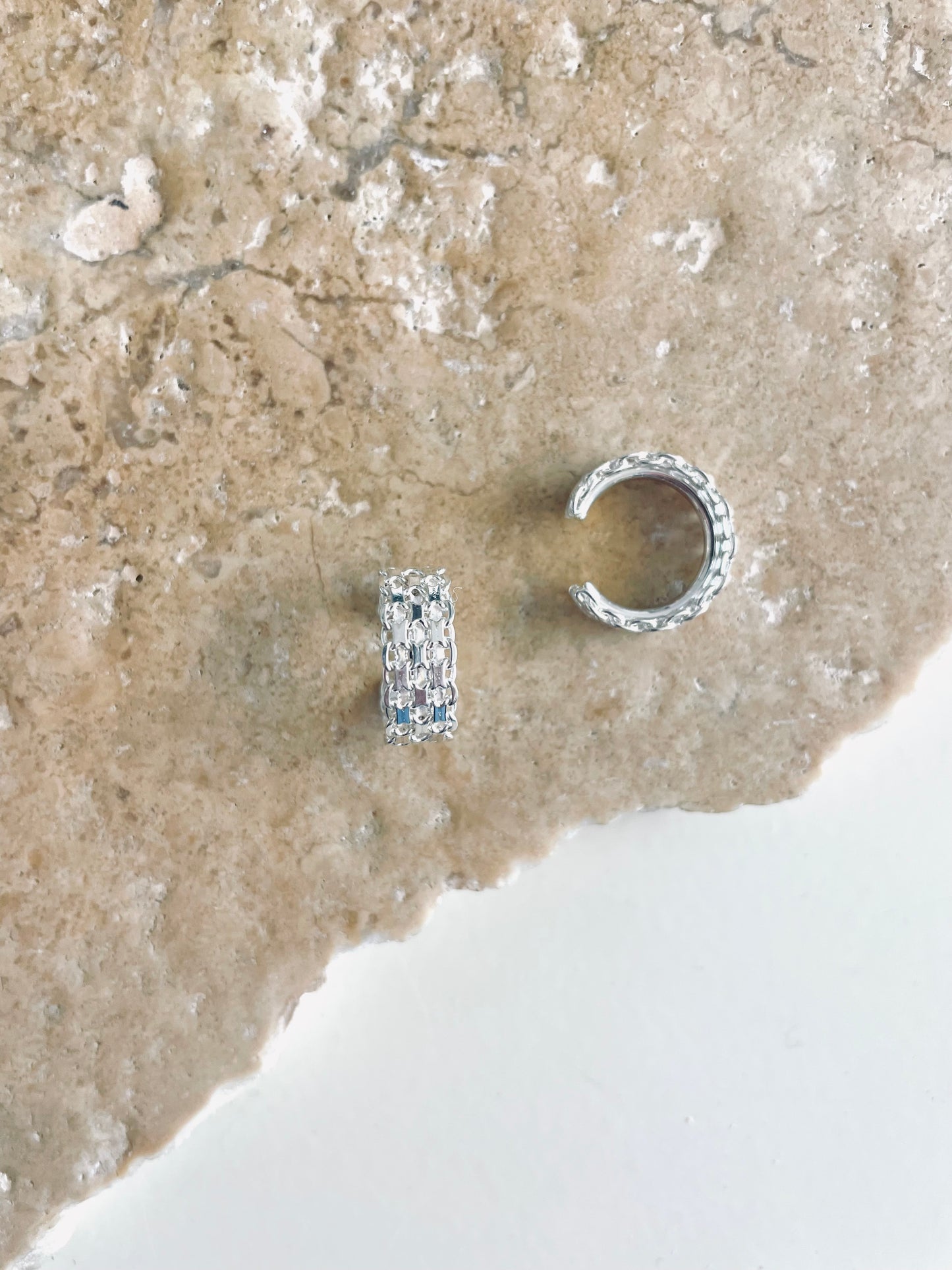 SASKIA DIEZ Glitz Earcuff