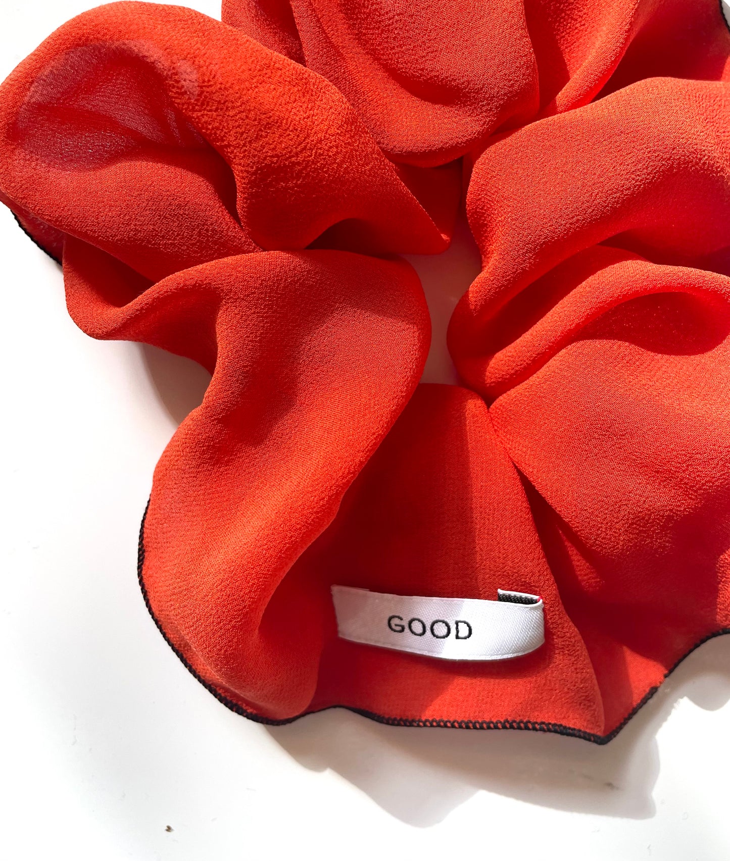GOOD SCRUNCHIE Silk Poppy