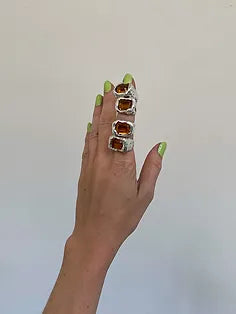 ONI STUDIO Amber Ring