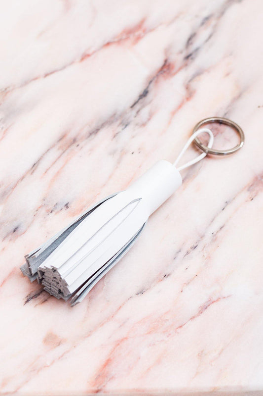 Coppius Leather Key Chain Tassle White - The Good Store Berlin
