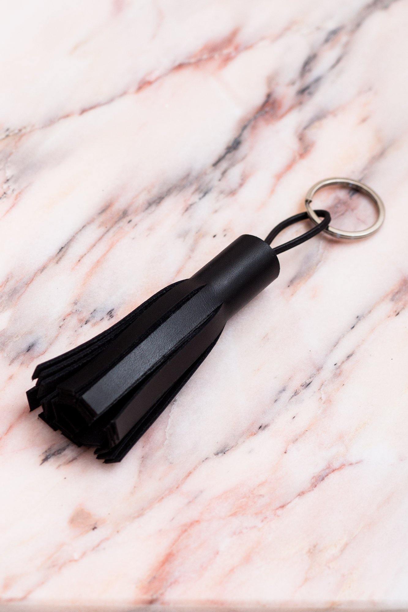 Coppius Leather  Key Chain Tassle Black - The Good Store Berlin