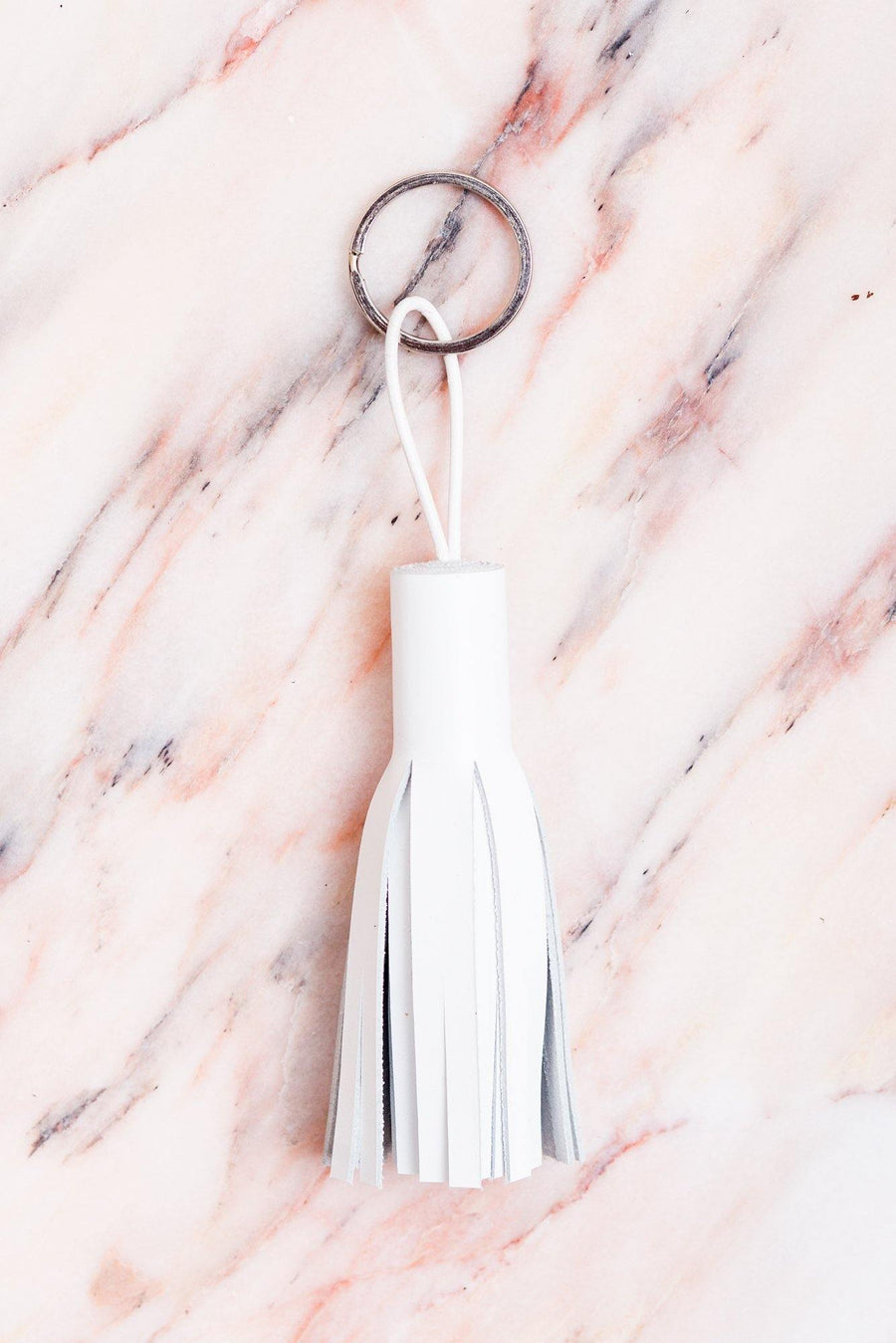 Coppius Leather Key Chain Tassle White - The Good Store Berlin