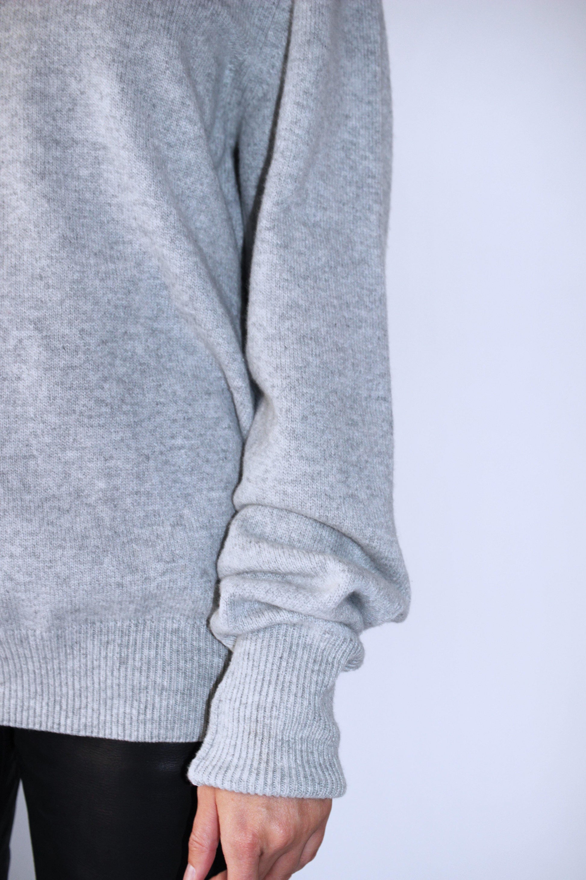 BURBERRY Merino Wool Sweater - The Good Store Berlin
