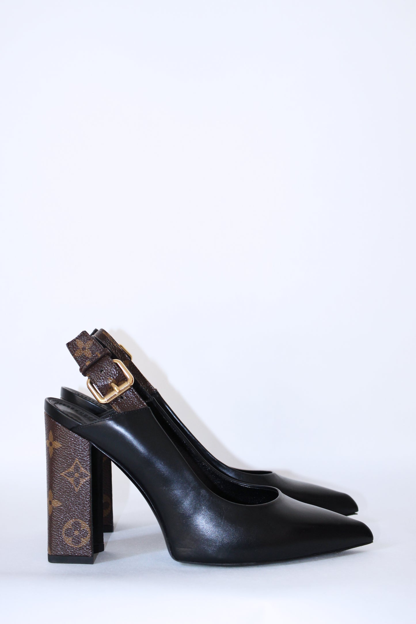 LOUIS VUITTON Heels