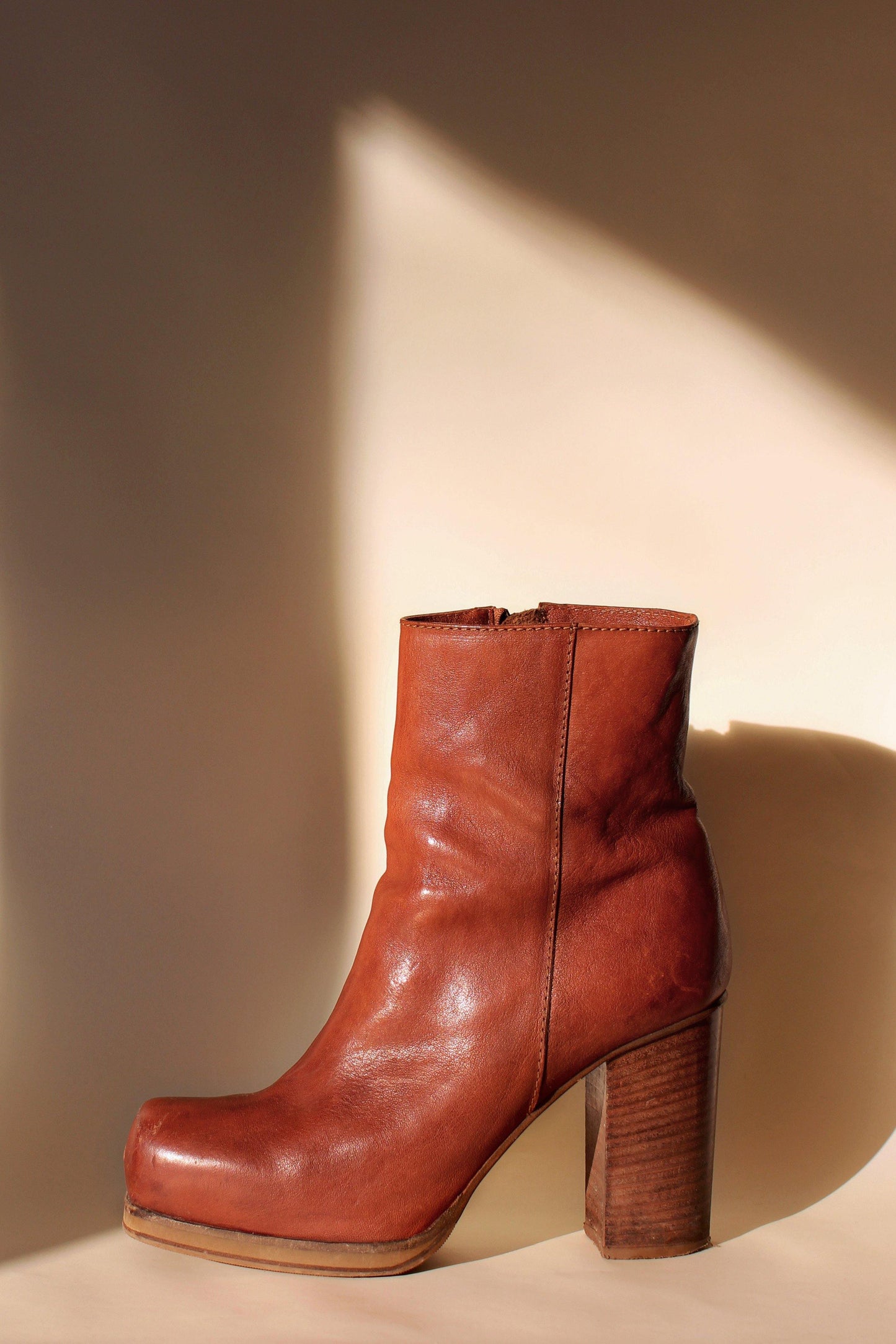 ACNE STUDIOS Rider Boots - The Good Store Berlin