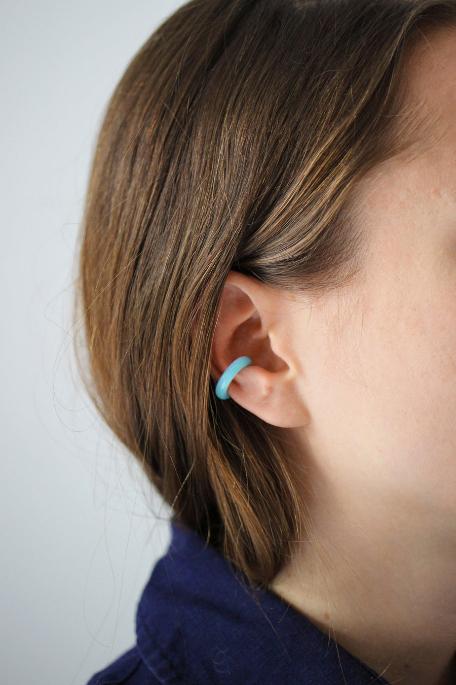 SASKIA DIEZ - SEMIPRECIOUS BLUE EARCUFF - The Good Store Berlin