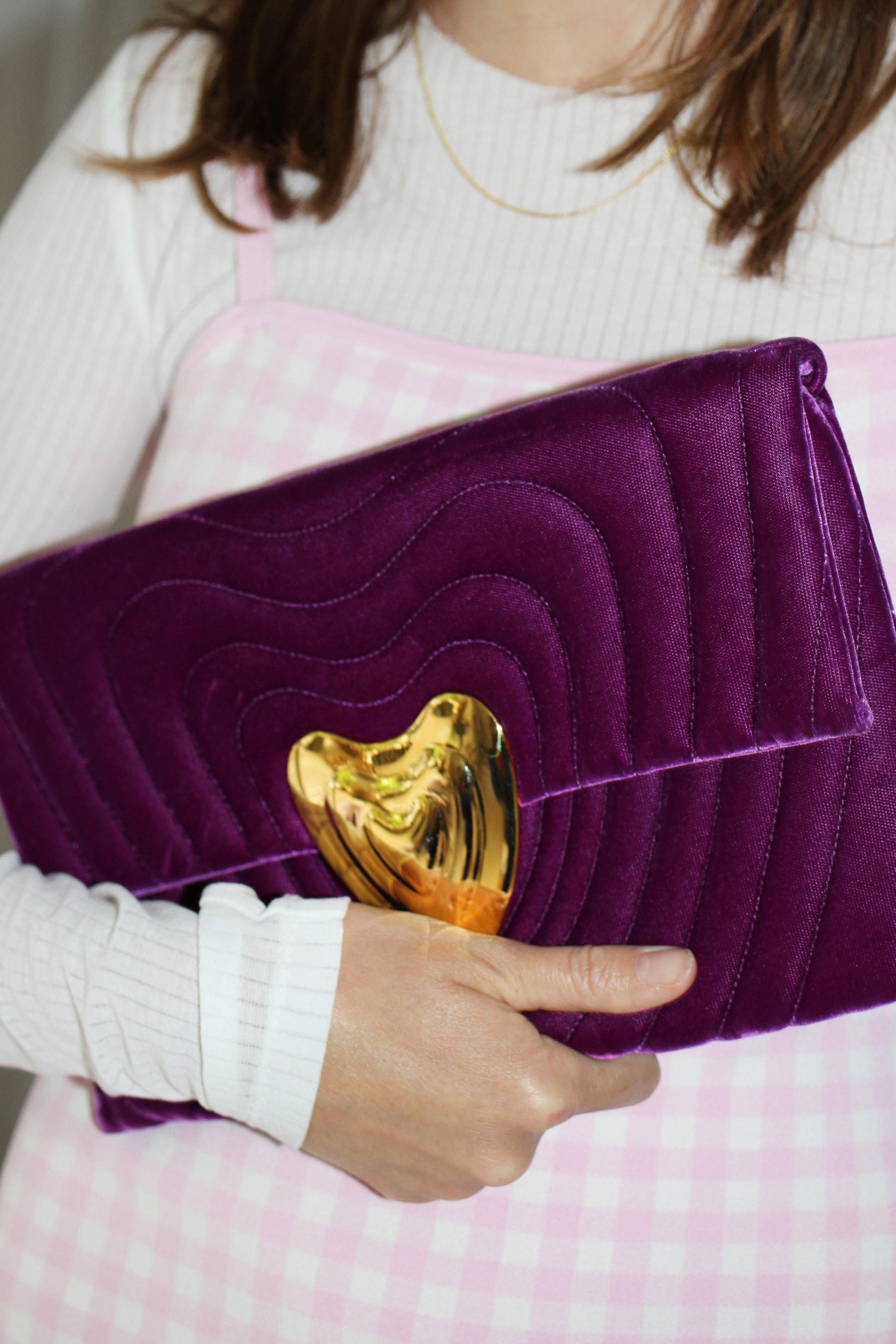 ESCADA CLUTCH - The Good Store Berlin