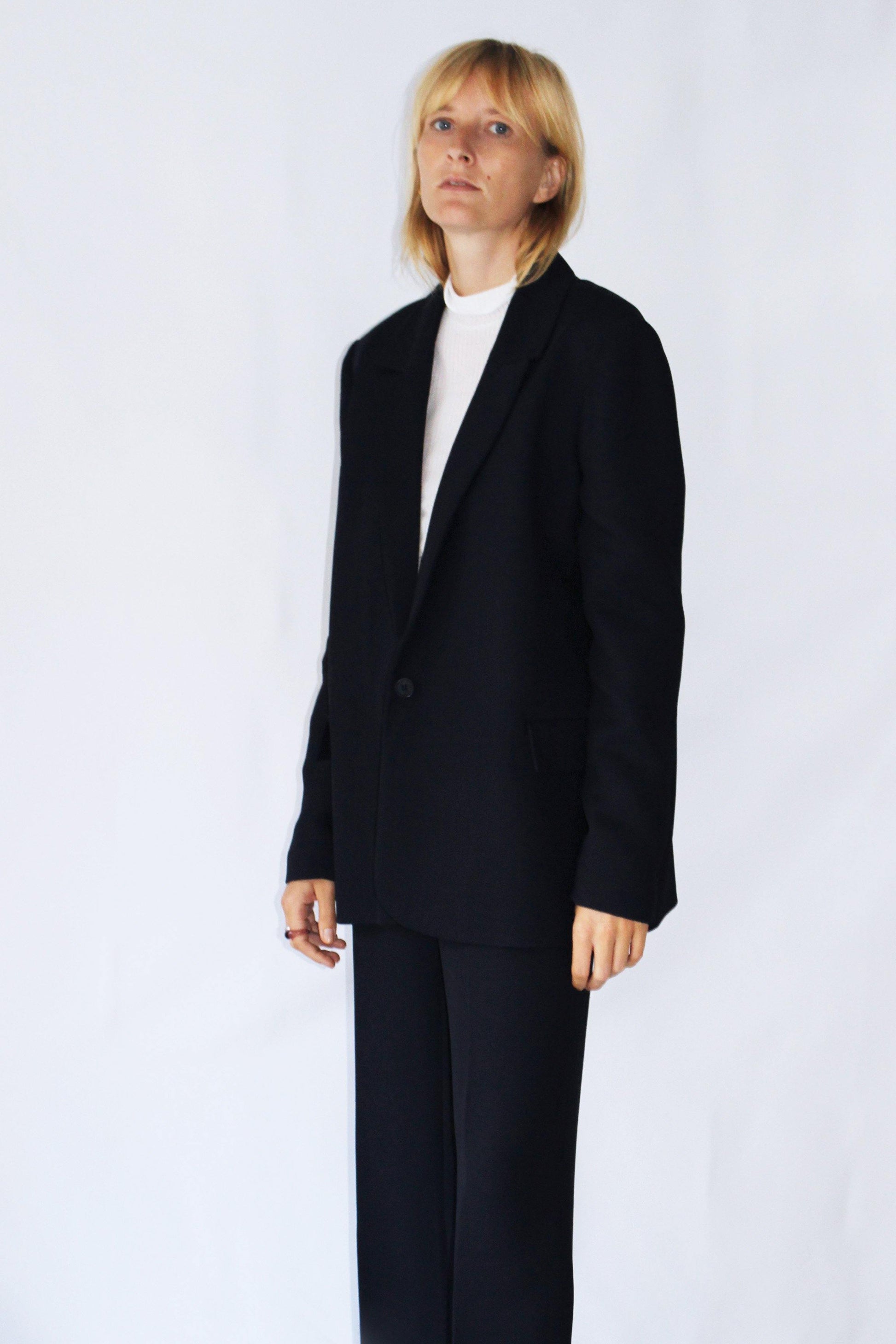 GOOD SHIRT CREAM LONGSLEEVE - The Good Store Berlin