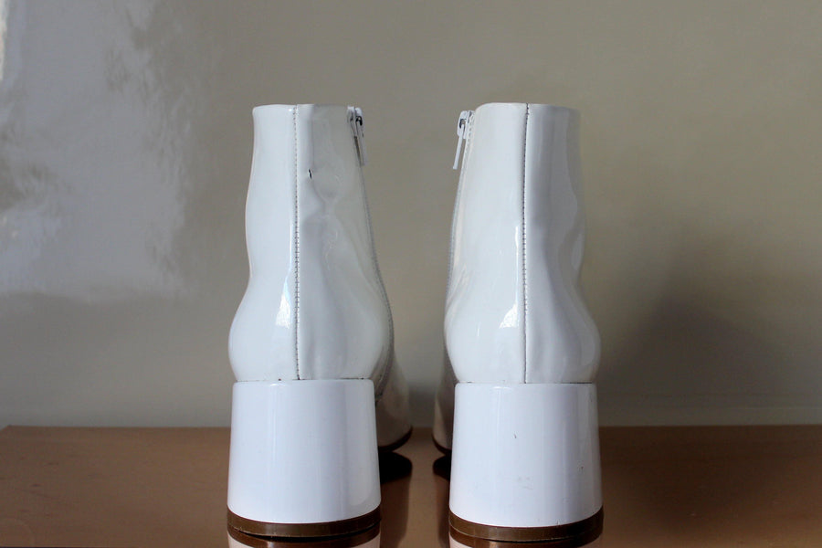 MAISON MARTIN MARGIELA Patent  Leather Boots - The Good Store Berlin