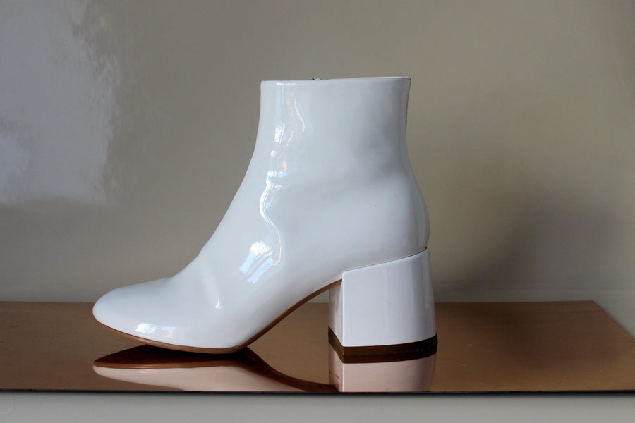 MAISON MARTIN MARGIELA Patent  Leather Boots - The Good Store Berlin